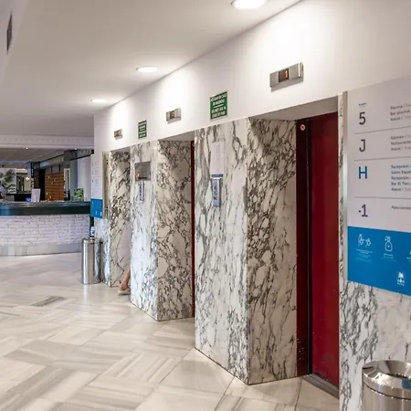 Palmeras Blue Фуэнхирола