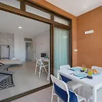 Palmeras Blue Apartament